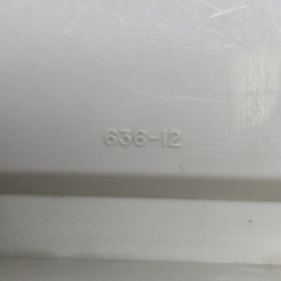 VINTAGE 1970S TUPPERWARE CREAM & SUGAR BUTTER SALT & PEPPER BEIGE HARVEST GOLD - Picture 14 of 16